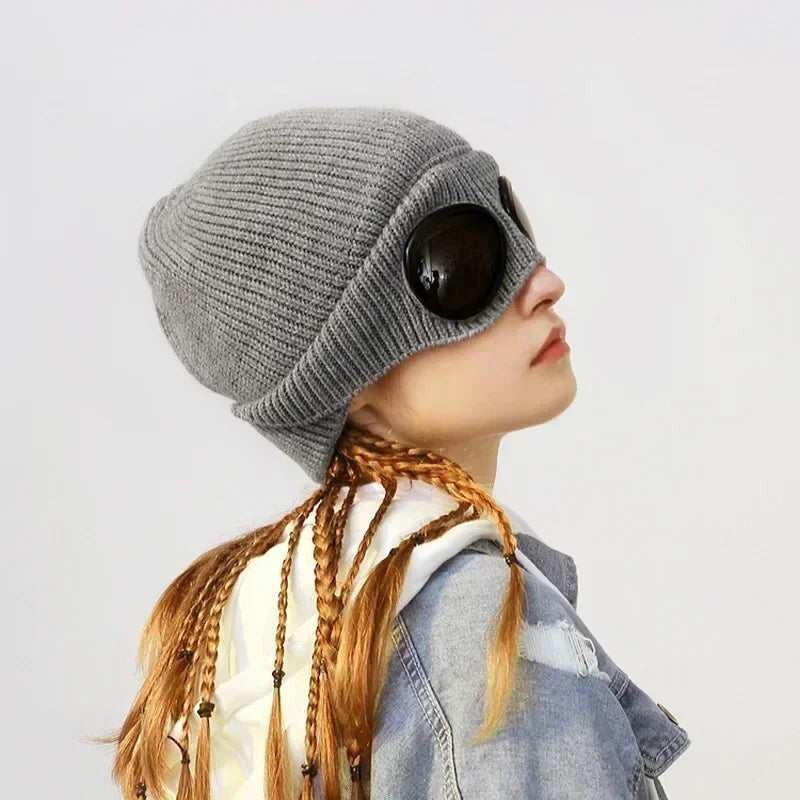 Brimless Hat With Goggles For Men And Women In Winter Hat Neutral Solid Color Skull Knitted Hat In Winter - MANDOTOS