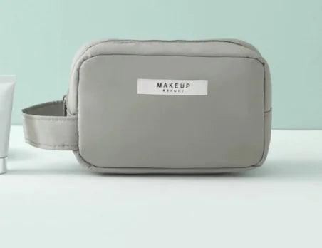 Chic Beauty Bag Organizer - MANDOTOS