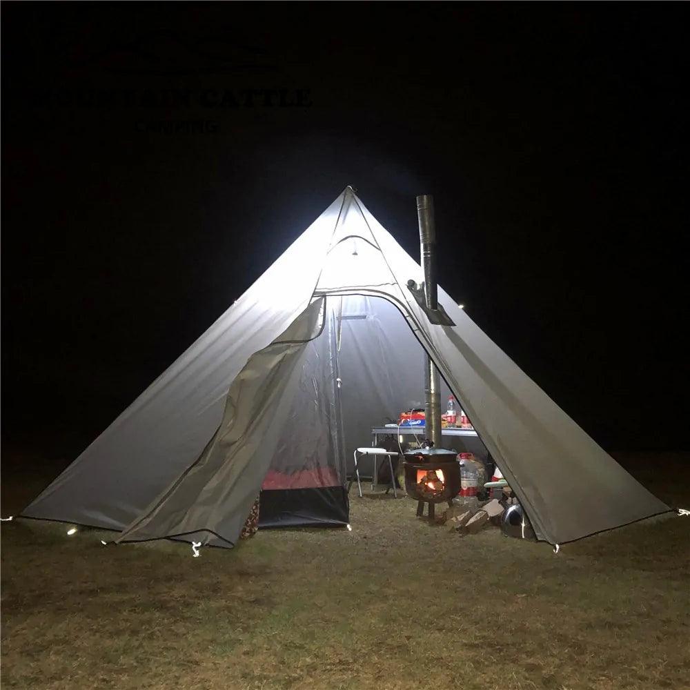 Featherlight Pyramid Camp Shelter - MANDOTOS