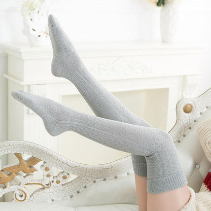 "Women's Fashion Solid Color Warm Knee-high Socks - MANDOTOS"