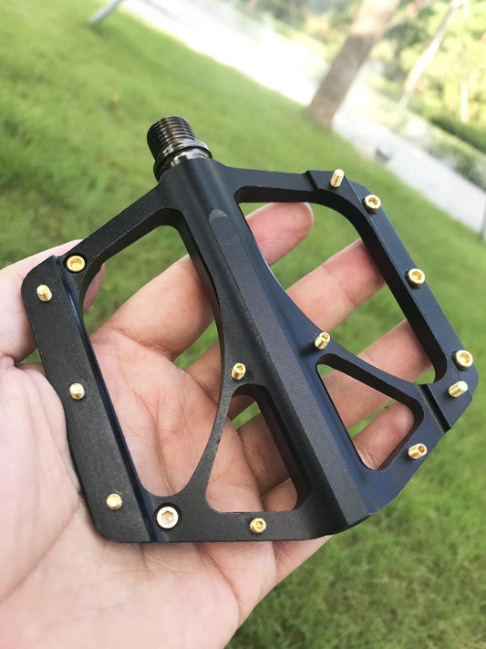 Ryet Alloy Bicycle Pedals Ultralight Anti-slip MTB Road Sealed Bearings Bike Footboard Wide Platform Cycling Bike Accessories