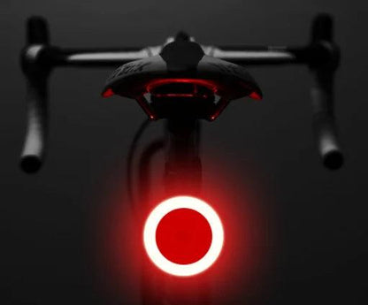 Versatile LED Bike Tail Light - MANDOTOS