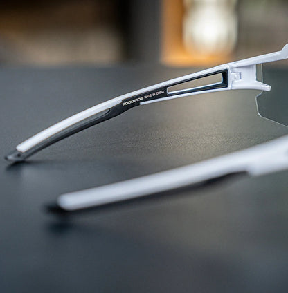 ROCKBROS Cycling Glasses Photochromic Polarized Lens Bike Glasses UV400 Protection Eyewear Sunglasses MTB Road Bicycle Goggles - MANDOTOS