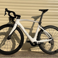 2024 New F12 Carbon Road Complete bike Rim/disc brake Carbon road bicycle Racing bicycle 50mm Rim/Disk Hub Wheelset