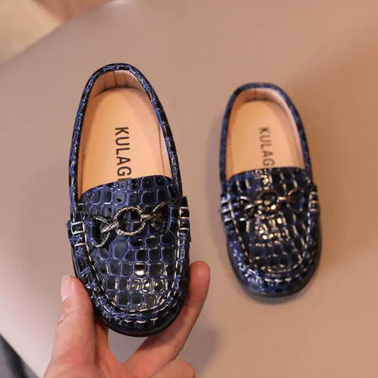 Chic Toddler Leather Kicks - MANDOTOS