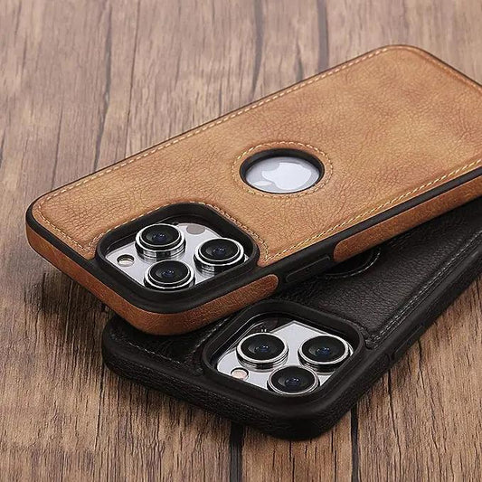 Luxurious Leather Sleeve - MANDOTOS