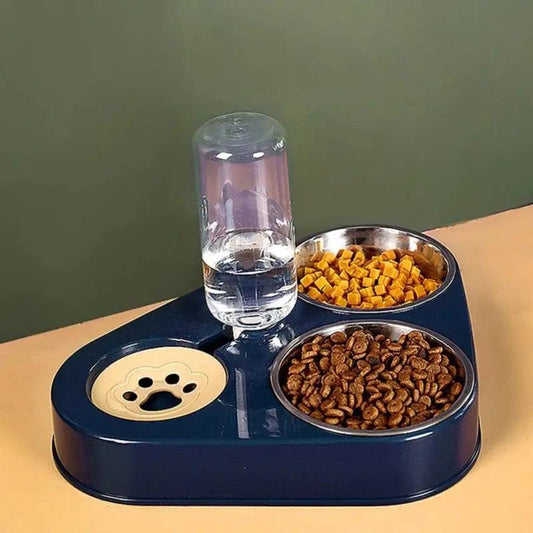 Triple-Feed Pet Station - MANDOTOS