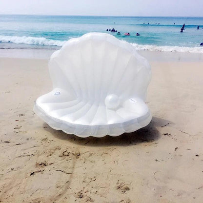 Majestic Shell Water Lounge - MANDOTOS